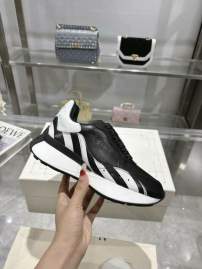 Picture of Alexander McQueen Shoes _SKUAlexanderMcQueensz35-441202204